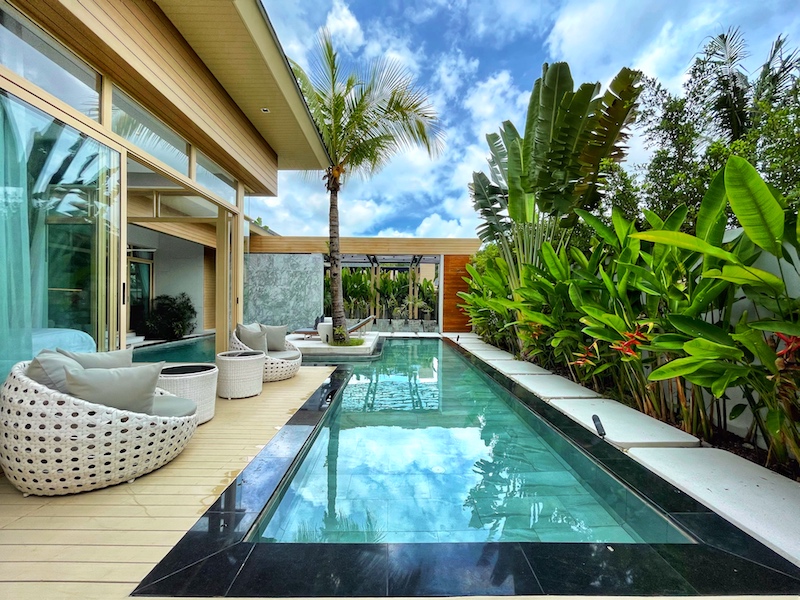 照片 普吉岛卡马拉出售的高端现代泳池别墅