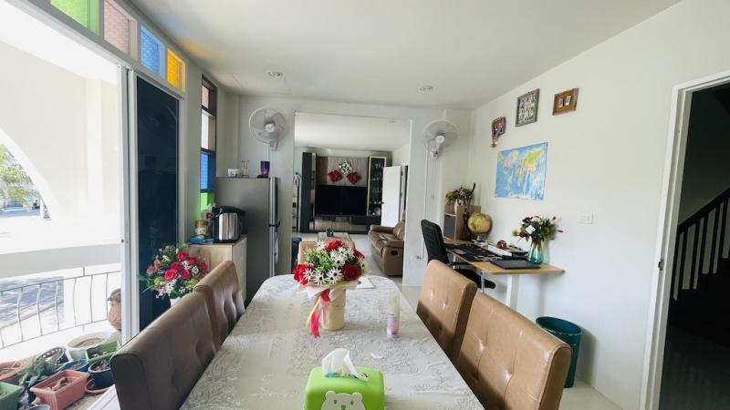 普吉岛 Koh Kaew 有 2 个单位出租的家庭办公室照片