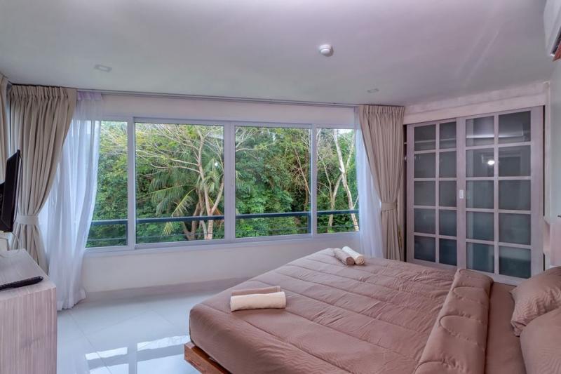 Photo Karon 2 bedroom sea view condo rentals