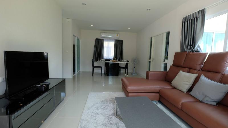 Photo Nouvelle maison de 4 chambres à louer à louer dans la région de Kathu, Phuket