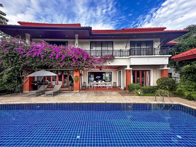 Photo Villa de 5 chambres avec piscine à vendre à Angsana Villas Phuket