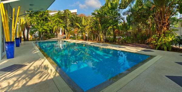 Photo Luxury 5 bedroom villa for rent in East Coast of Phuket