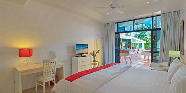 Photo Villa de luxe avec 5 chambres à louer près de Ao Po Marina, Phuket