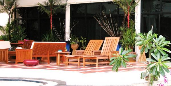 Photo Villa de luxe avec 5 chambres à louer près de Ao Po Marina, Phuket