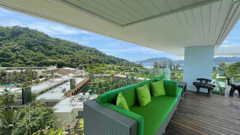 Photo Luxury 1 bedroom penthouse with sea view for sale in Patong 