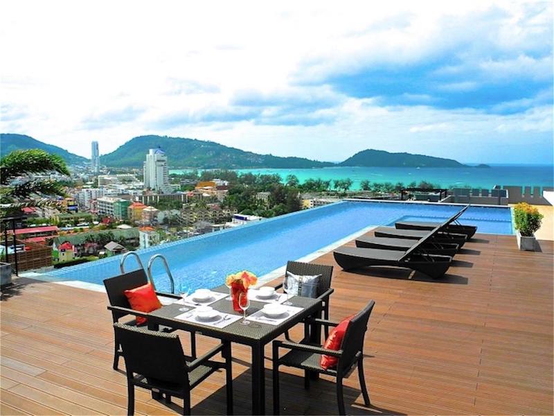 Фото Роскошный пентхаус с 3 спальнями и панорамным видом на море на продажу на пляже Патонг