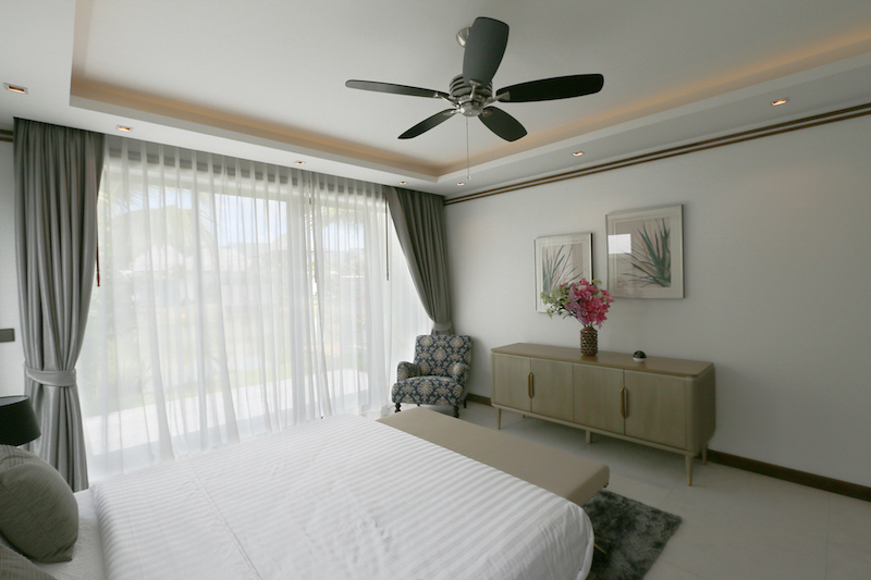 Photo Villa de luxe de 4 chambres et piscine à louer à Choeng Thale