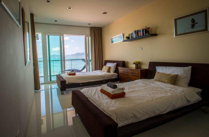 Photo Luxury Beachfront apartment for Sale In Panwa, Phuket