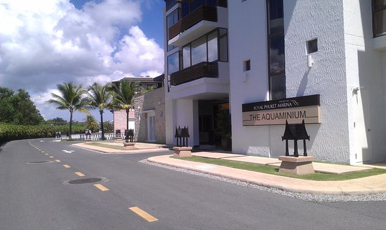 Фото Роскошная квартира в аренду в Royal Phuket Marina