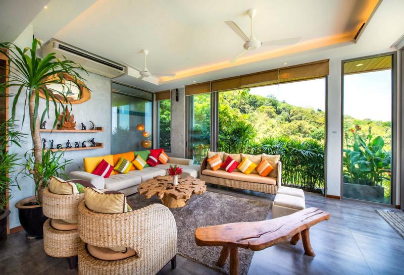 Photo Luxury Ocean View Pool Villa for Rent in Bang Tao, Phuket