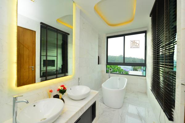 Photo Luxury Phuket pool villa for sale/rent in Patong - Thailand