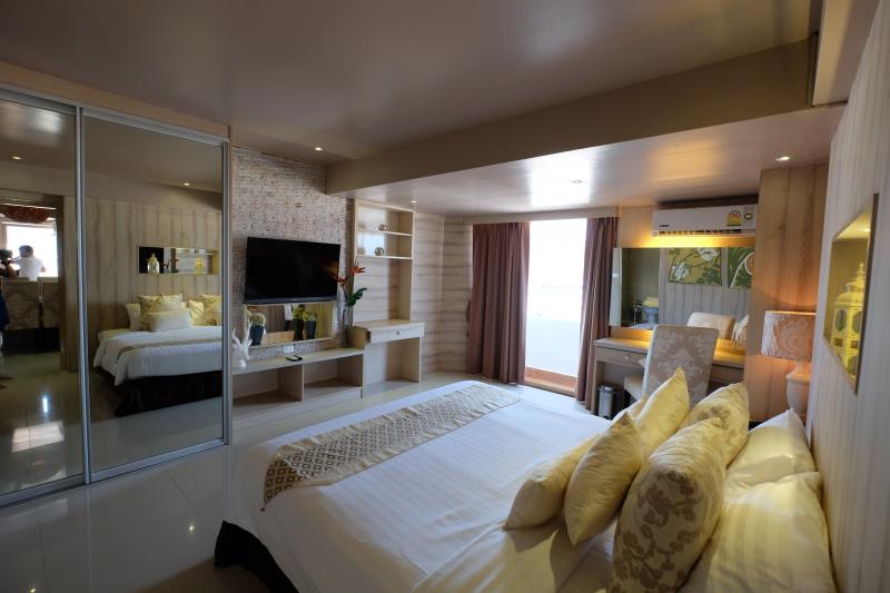 รูปภาพ อพาร์ทเม้นท์หรูวิวทะเล 2 ห้องนอนขายใกล้หาดป่าตองพร้อมสิ่งอำนวยความสะดวกของโรงแรม