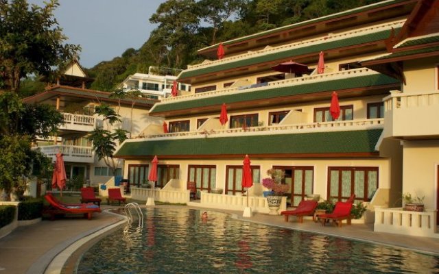 Photo Complexe hotelier à vendre à Patong, Phuket , Thaïlande