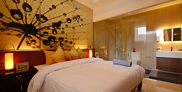 Фото Роскошная вилла с 3 спальнями и видом на море на пляже Равай