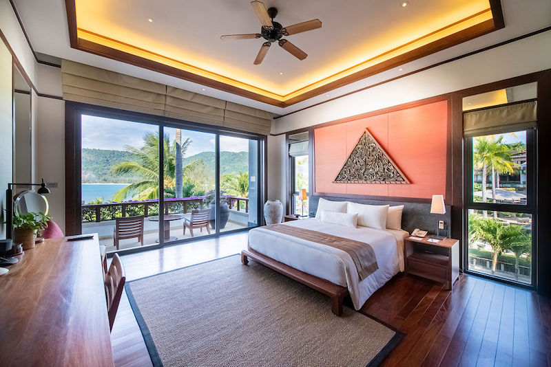 Photo Luxury villa 4 Bedrooms with spectacular ocean views of Kamala Bay for sale 