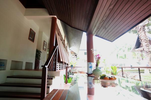Photo Luxury villa for rent near the Sarasin bridge, Phuket