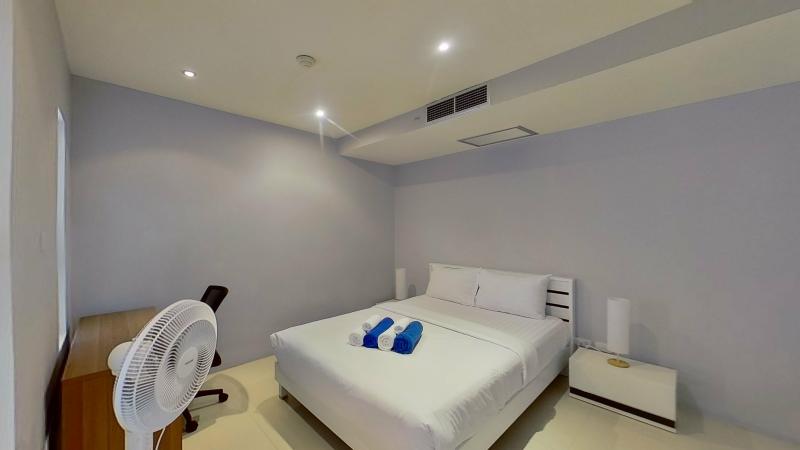 รูปภาพ อพาร์ทเมนท์ทันสมัย ​​2 ห้องนอนพร้อมวิวทะเลแบบพาโนรามาสำหรับขายในกะรน ภูเก็ต