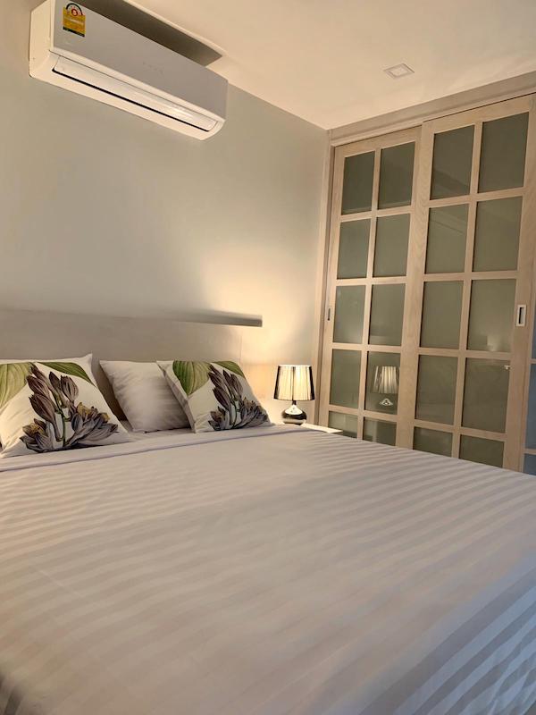Photo Appartement moderne de 2 chambres entièrement meublé à vendre à quelques minutes de la plage de Karon