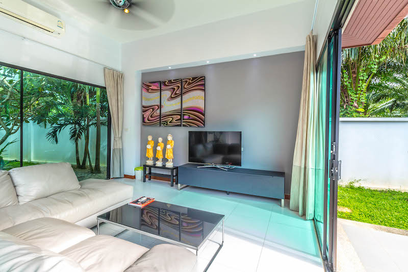 Photo Villa moderne de 3 chambres avec piscine à vendre près de la plage de Rawai