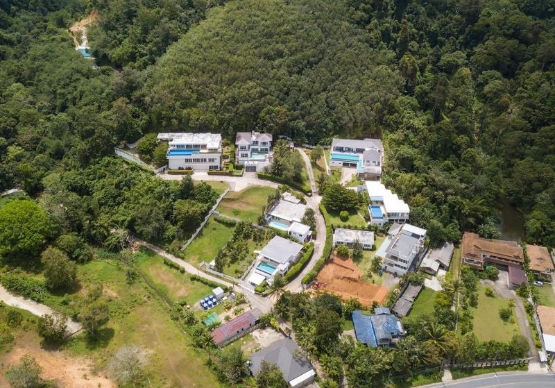 Photo Superbe villa familiale à vendre à Kathu, Phuket, Thailande