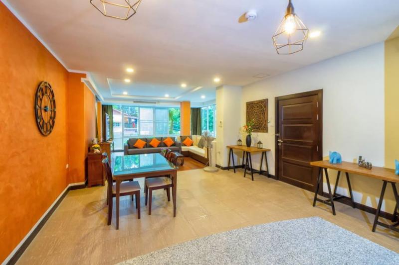 Photo Modern and huge apartment for rent in Karon