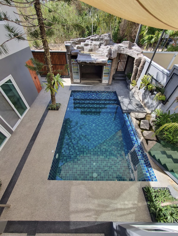 Photo New 4 bedroom villa with pool for sale in Rawai, Phuket