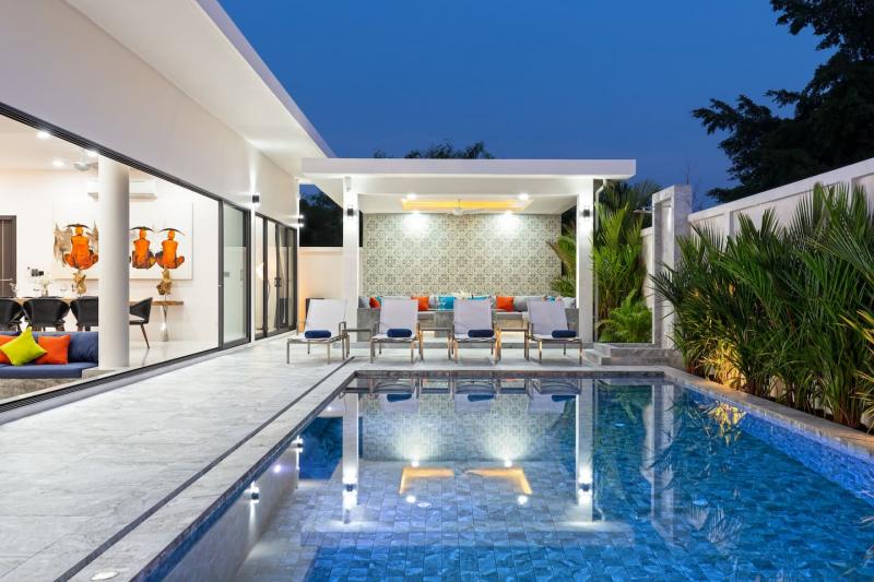 รูปภาพ ใหม่ Ultra Luxury Pool Villa ให้เช่าในราไวย์