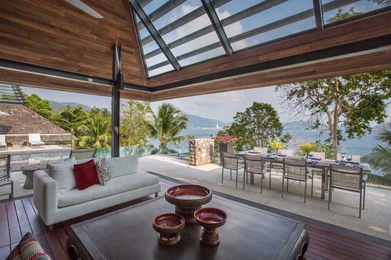 Photo Oceanfront villa for sale on Millionaires Mile Phuket