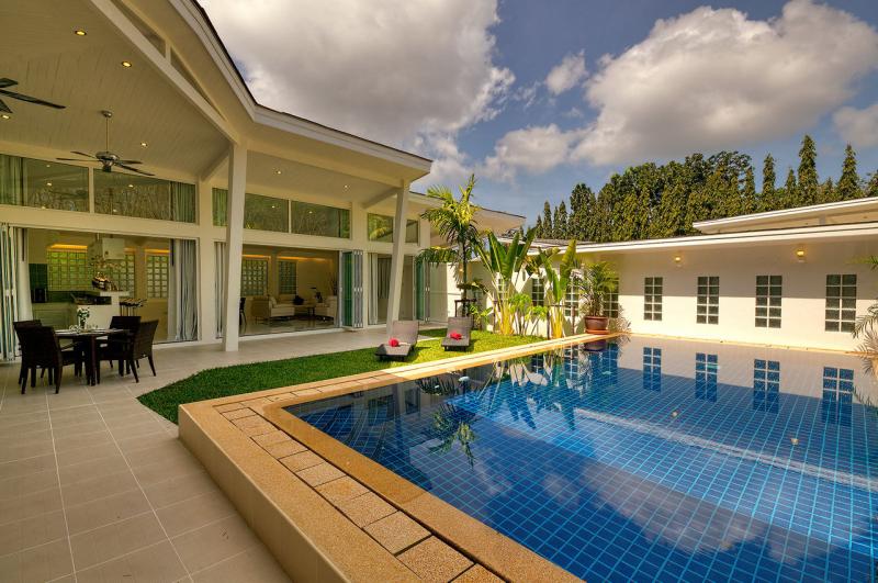 Photo 泰国房产投资：普吉岛5栋别墅出售给投资者