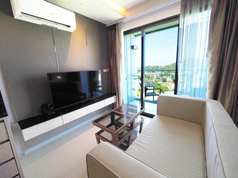 Photo Meilleure offre pour un appartement avec vue mer à vendre au Panora Phuket à Surin Beach