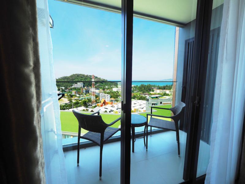 Photo Meilleure offre pour un appartement avec vue mer à vendre au Panora Phuket à Surin Beach
