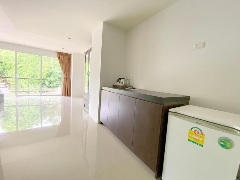 Photo Patong Beach полностью меблированная однокомнатная квартира на продажу по отличной цене