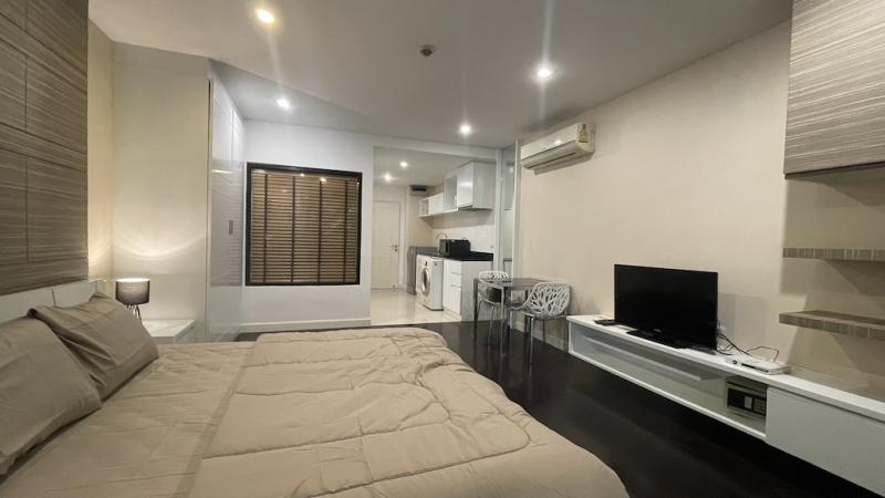 Photo Patong Beach Modern Studio Apartment for Rent at The Unity Residence, Phuket