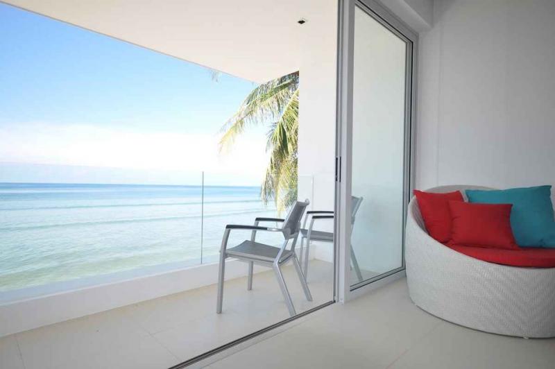 Photo Villa en front de plage à vendre à Patong, Phuket