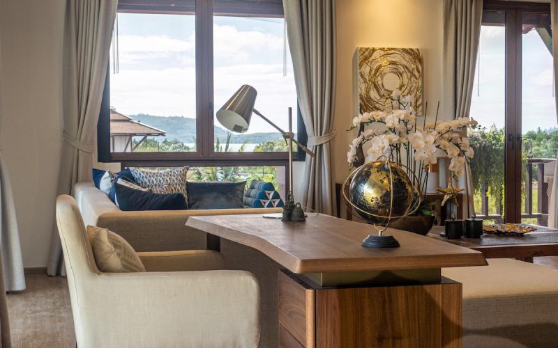 Photo Penthouse 4 bedrooms in freehold for sale at The Royal Phuket Marina