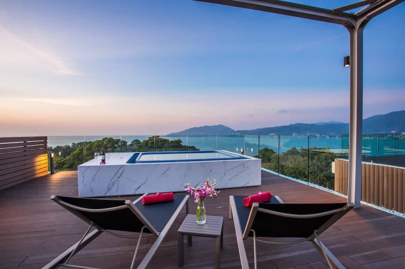 Photo Luxueux penthouse neuf avec vue sur la mer à vendre à Patong Beach
