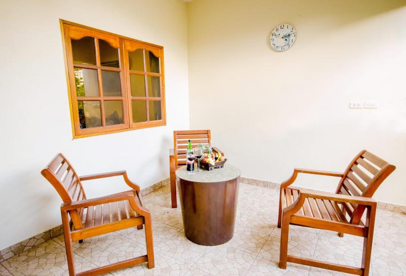 Photo Phuket 2 bedroom house for rent in Rawai with common pool
