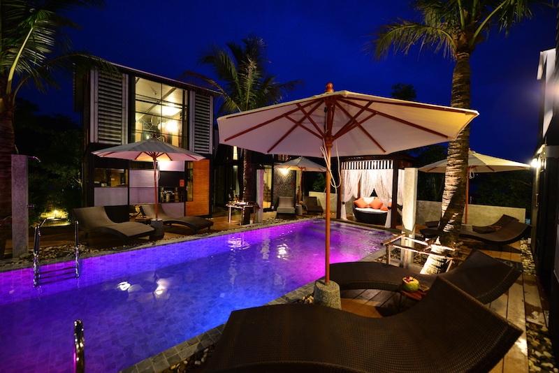 Photo Phuket Duplex 1 Bedroom Pool Access for Rent in Patong Beach