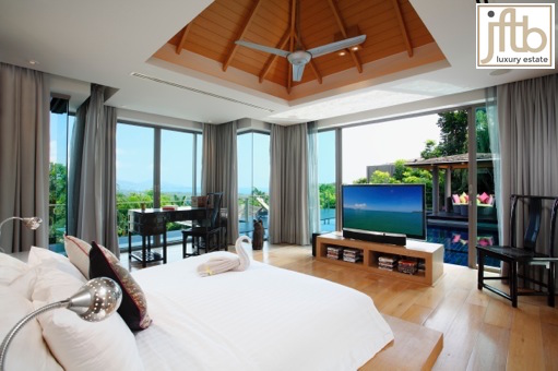 Photo Phuket Exclusive 4 bedroom pool Villa for Rent in Layan with Sea View 