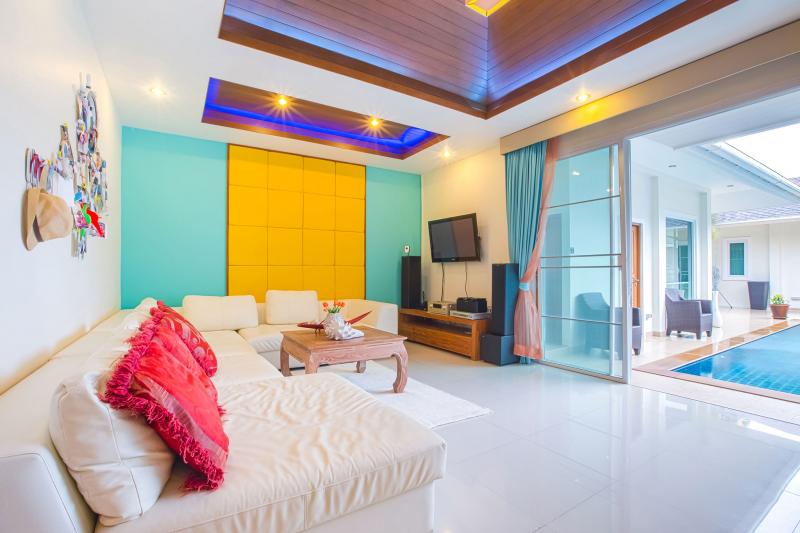Photo Phuket-Villa de 4 chambres avec piscine à louer ou à vendre à Chalong