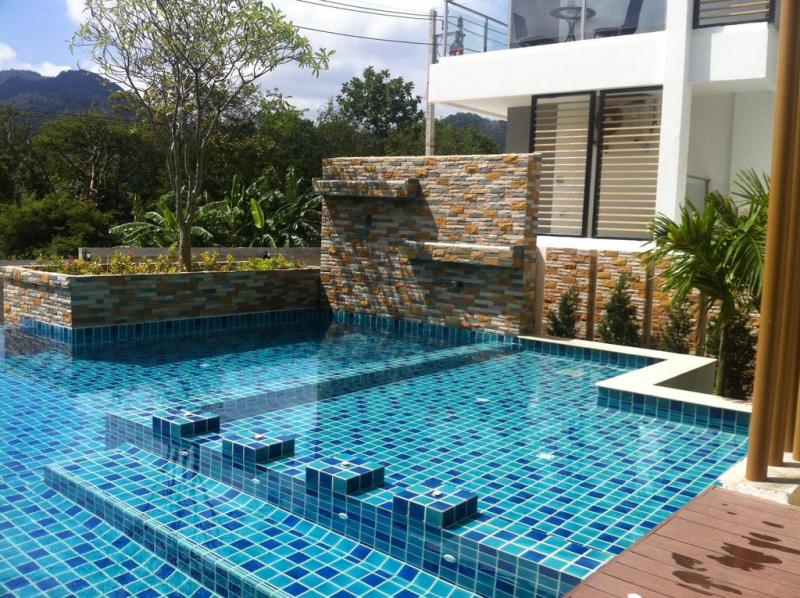 Photo Phuket ขายอพาร์ทเม้นท์ 2 ห้องนอนพร้อมเฟอร์นิเจอร์ใน Plus Condo 2 ในกะทู้