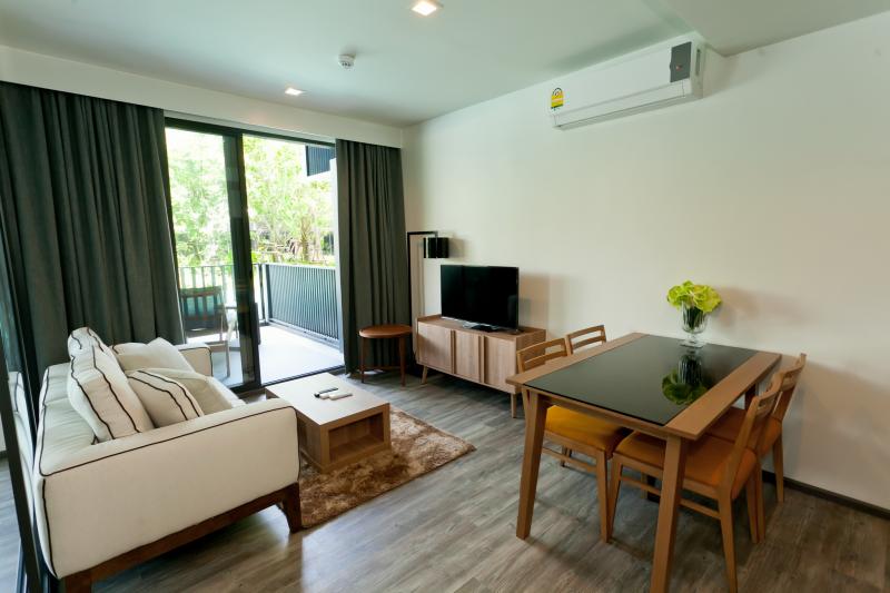 Photo Пхукет элитная квартира с 2 спальнями в аренду на Патонге со всеми удобствами