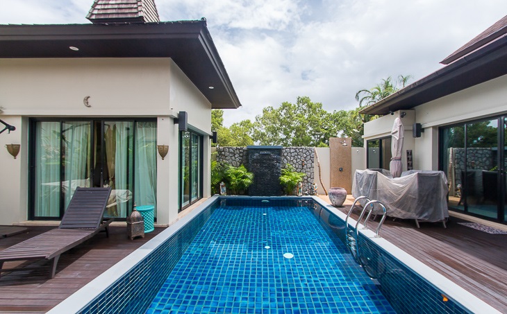 Photo Phuket Luxury 3 bedroom pool villa for sale in Layan