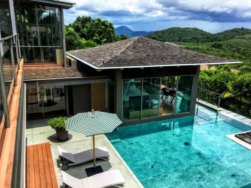 Photo Phuket luxury 4 bedroom pool Villa with Sea View for Long Term Rental in Layan