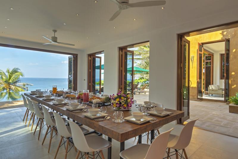 Photo Phuket luxury 8 bedroom Panoramic Sea View Villa for sale in Kata