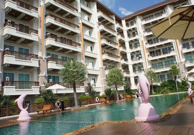 Photo Phuket Pool Access 1 Bedroom Condo for sale Patong Beach