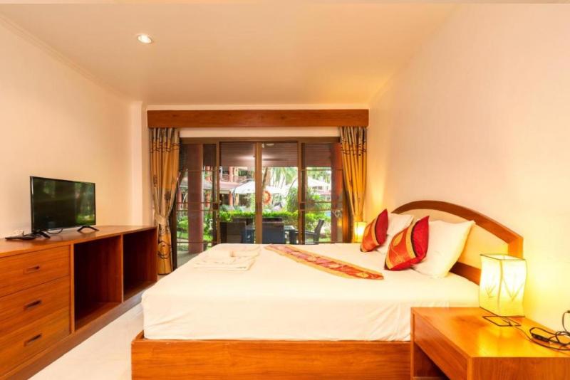Photo Phuket-Resort hotel with 41 Rooms For Lease in Patong