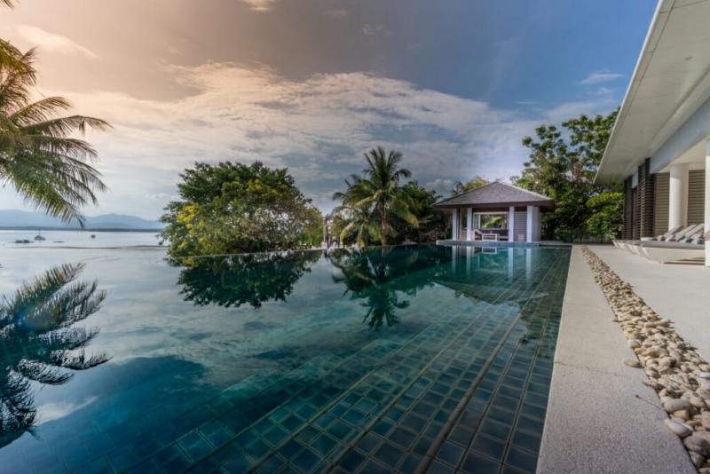 Фото Пхукета Spectacular Top Luxury Villa на продажу на мысе Яму