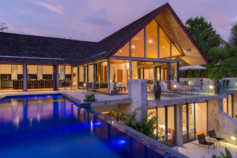 Photo Phuket stunning sea view villa for sale in Kamala