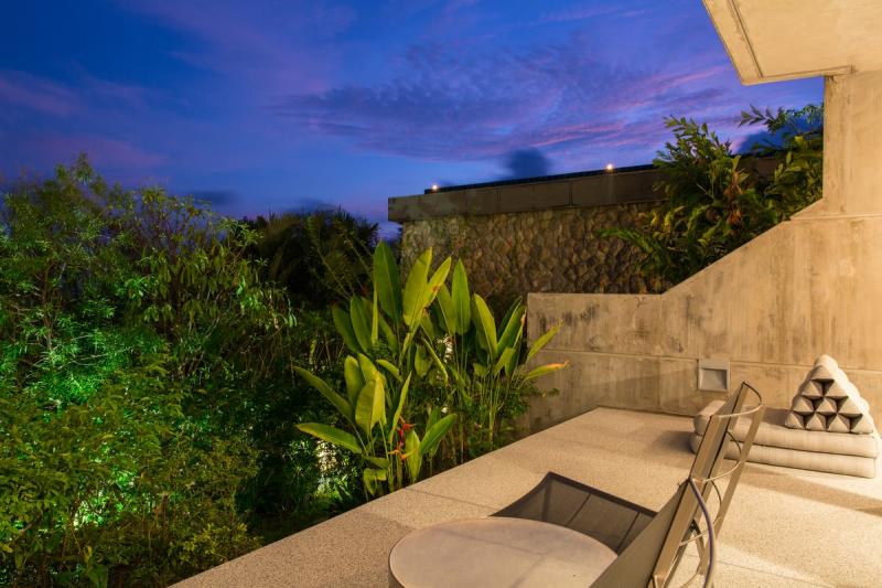 Photo Phuket stunning sea view villa for sale in Kamala